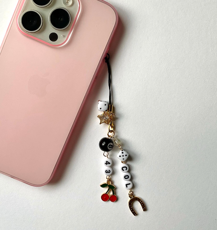 Le porte-bonheur le plus chanceux | Bijou de téléphone